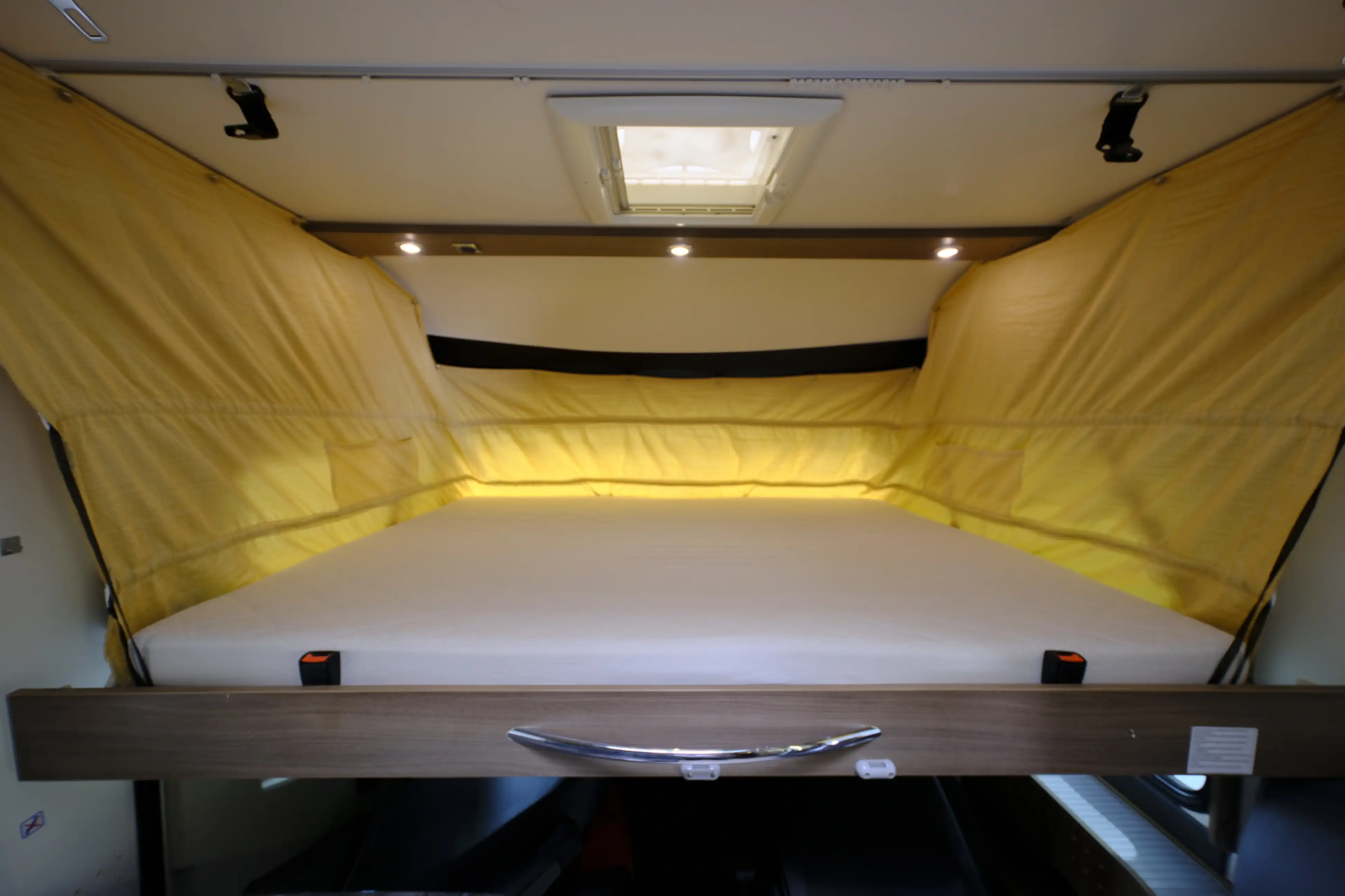 CHALLENGER Sirius 3017